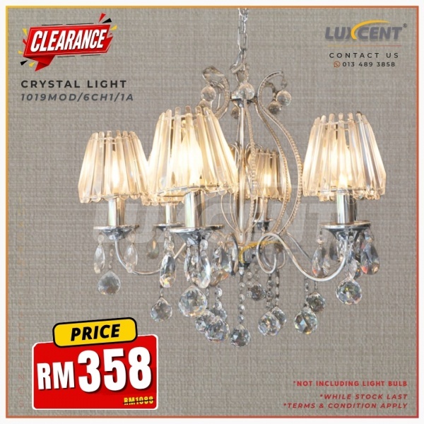 Crystal Light / Chandelier / Hanging Light